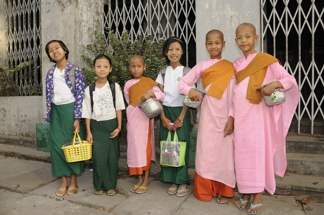 趣味盘点:这17个国家小学生校服