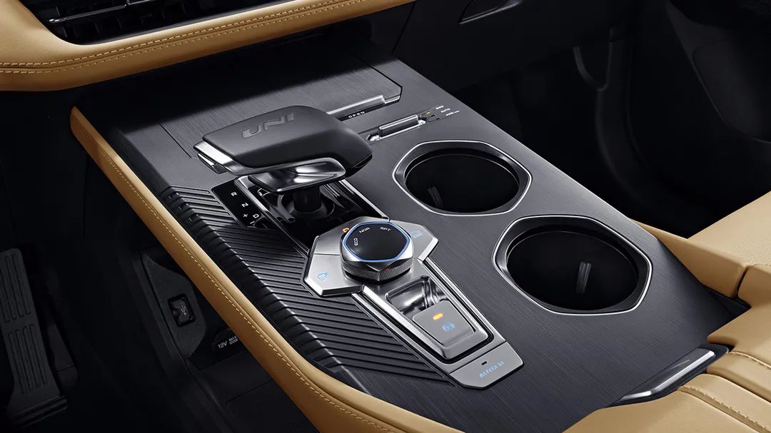 车主来当“验收员”，长安UNI-K行不行他们说了算