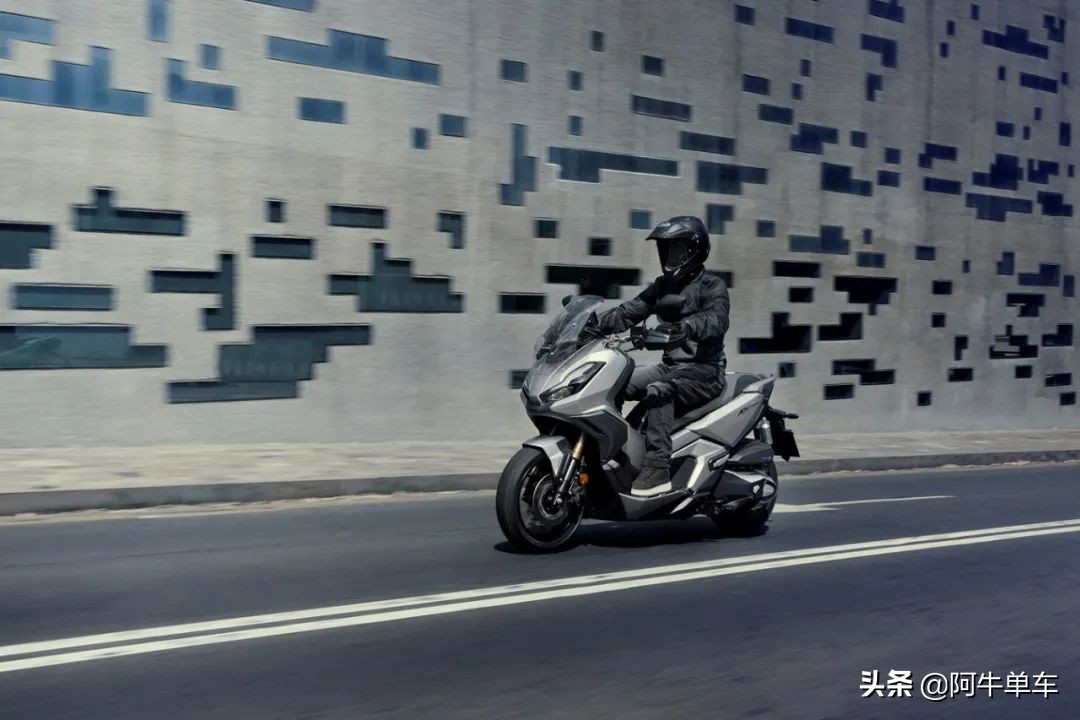 2022款本田adv350踏板车报价,本田xadv350国内上市时间