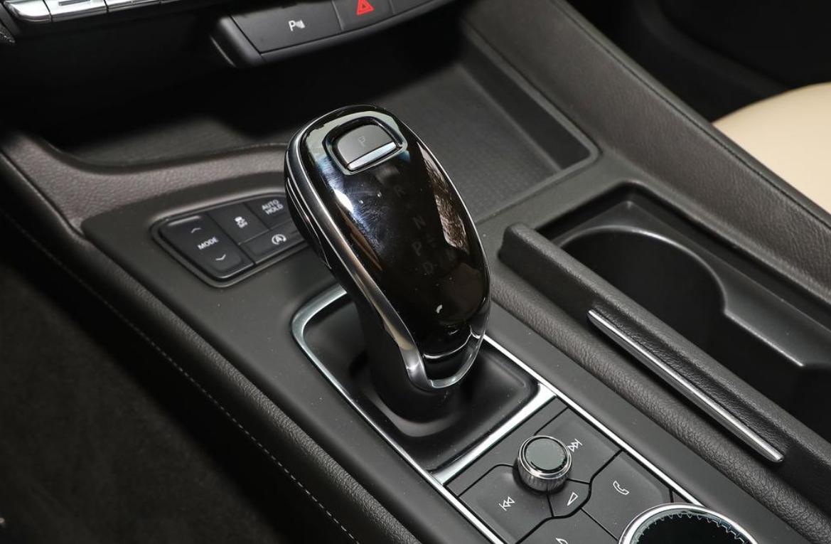 真正懂车的都青睐于它凯迪拉克ct5 (凯迪拉克ct5刷三阶几秒破百)