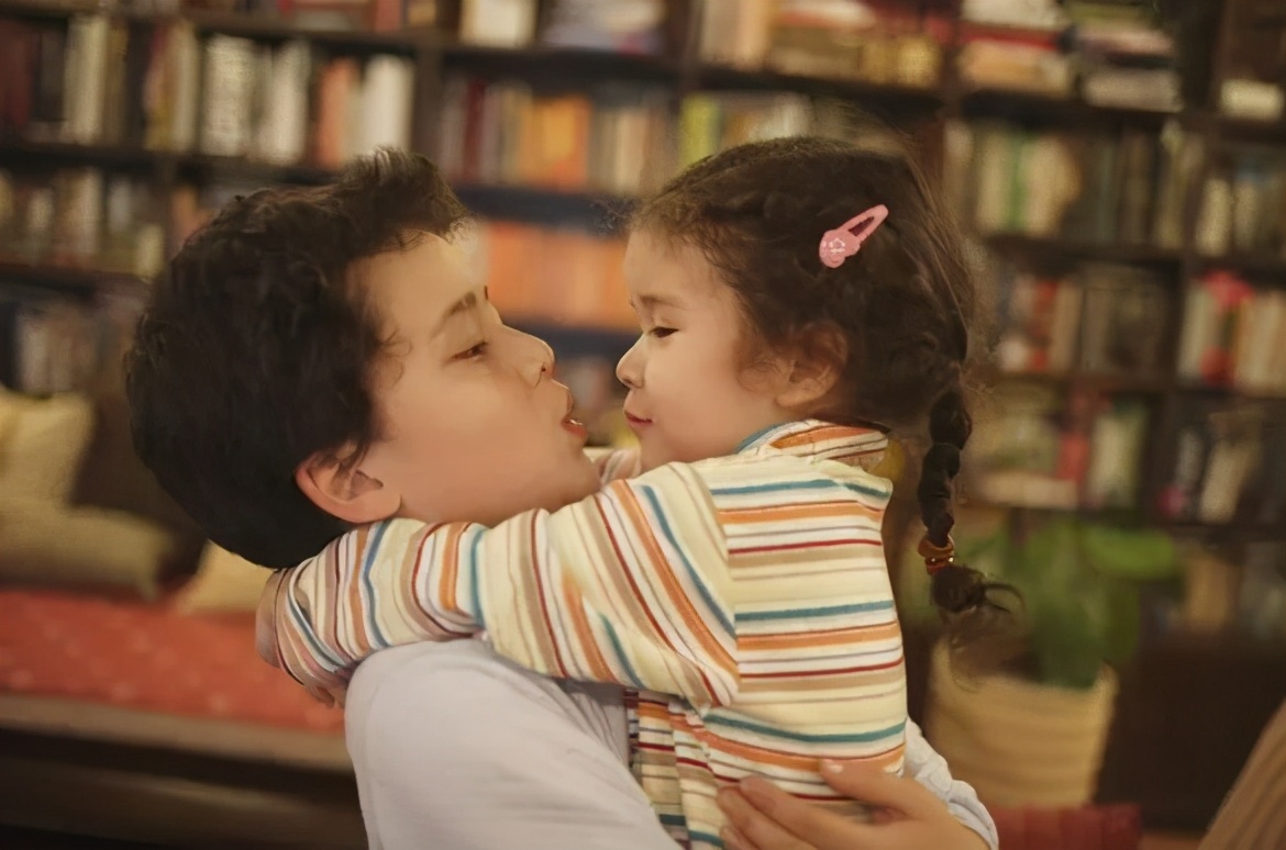 于谦小儿子照片大全,于谦二个儿子照片