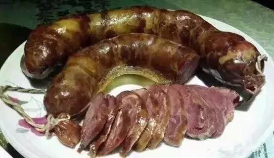 *疆新**也有很多“奇葩”的食物,有的看到反胃,有的念念不忘