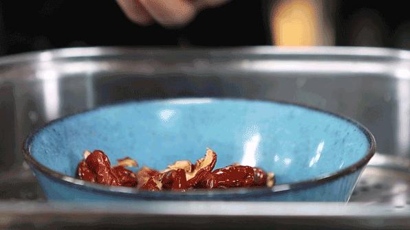 q弹有嚼劲蒸出来的美食,q弹香滑甜品做法