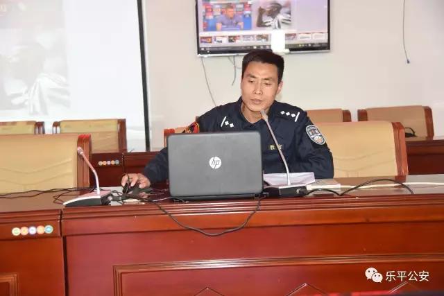 从特警到交警身份转变,朱寅生警察