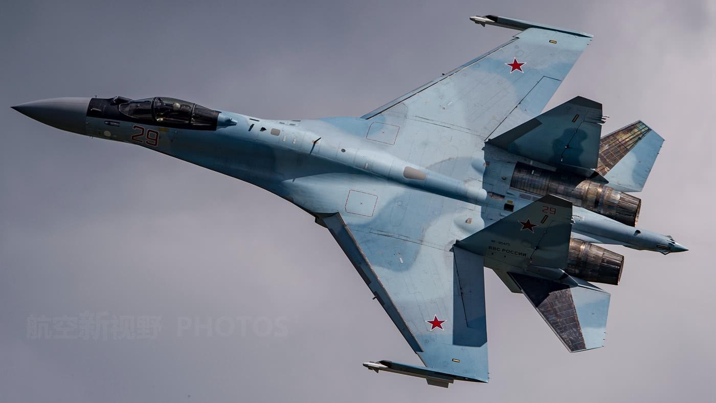 淇勭綏鏂瘎浠蜂腑鍥借嫃35鎴樻満 (涓浗浣曟椂杩涘彛鐨勮嫃35鎴樻満)