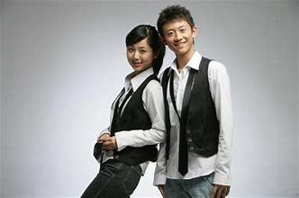 杨紫和张一山是怎么认识的,杨紫与张一山是否是一对恋人