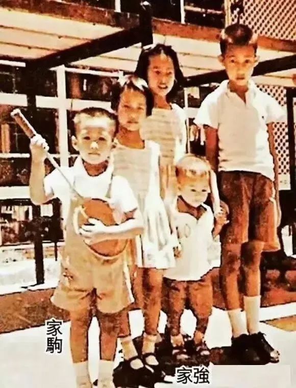 黄家驹十大经典金曲中文,黄家驹十大经典曲