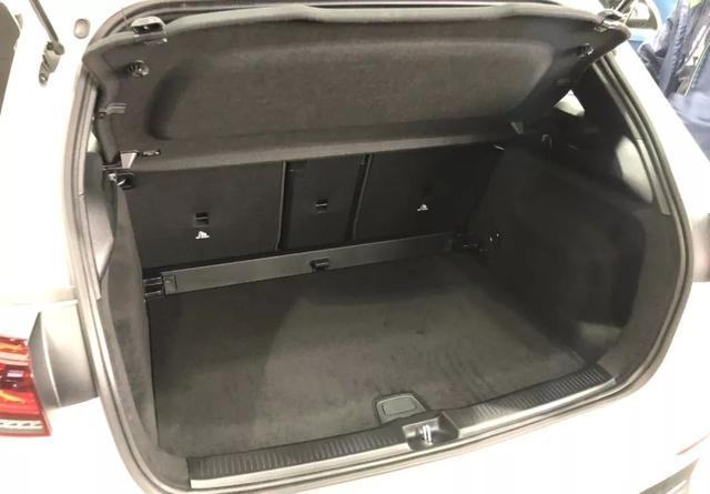 2020奔驰b200值得买,2020奔驰b200底盘视频