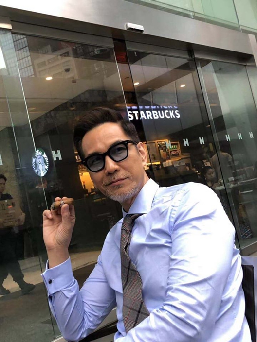 亚视前当红小生,前亚视艺人