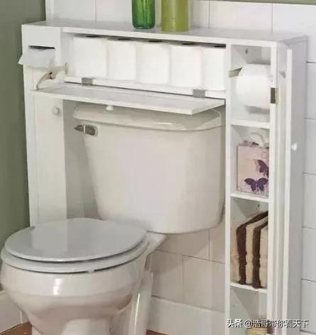 马桶上方空间怎么利用,卫生间马桶上边储物间