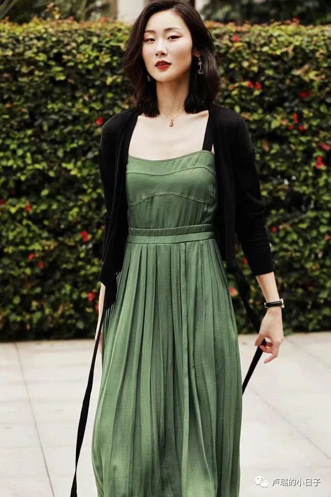 国产大牌服饰高端子品牌有哪些,国产工装服饰品牌十大排行榜