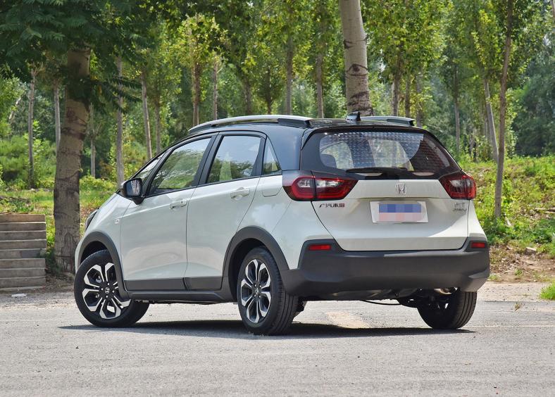 大众polo1.6l和本田飞度0-100提速,10万左右本田飞度值得买吗