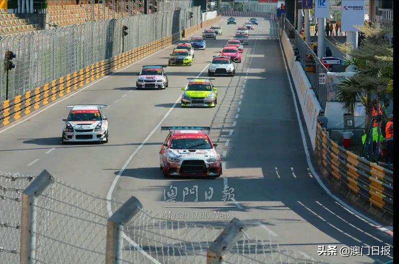 大赛车全部视频,大赛车比赛一个小时视频