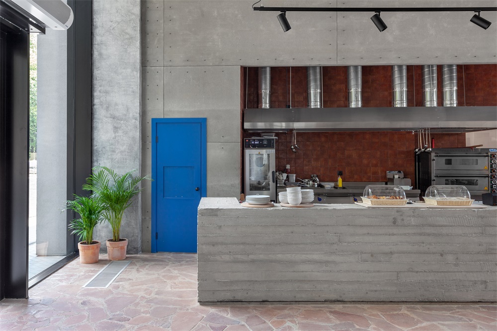 莫斯科FanFood主题餐厅|studioMast-欧模网