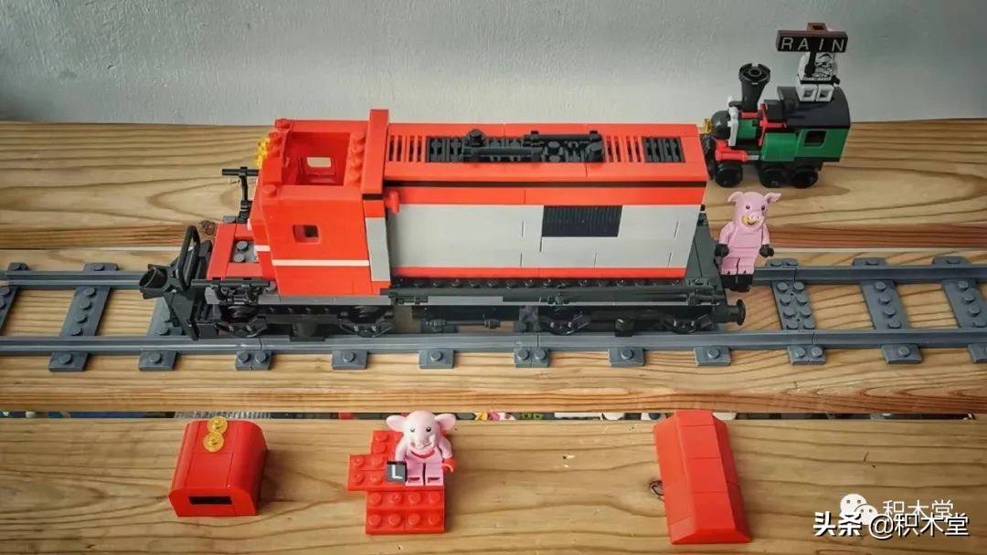 乐*官高**方套内moc最多的一款10183