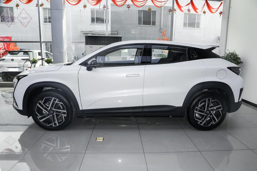 明线辅助与车道偏离预警系统,自巡航和全速巡航车道识别