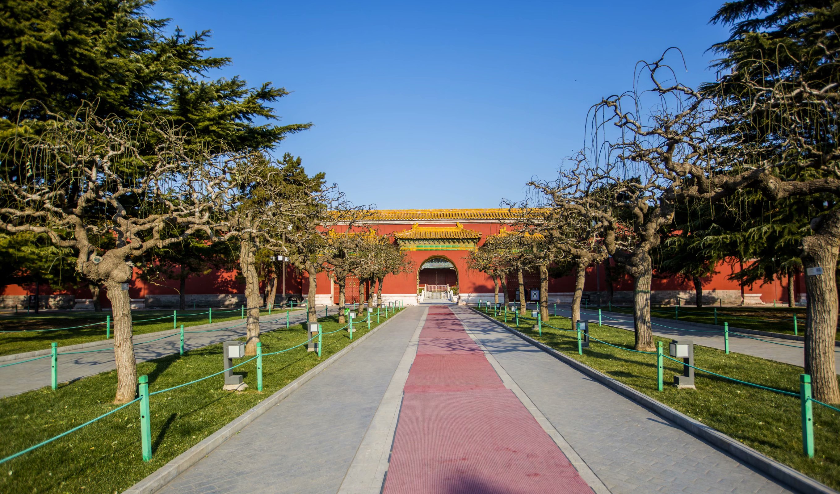 太庙,位于北京市东城区东长安街*安门天**东侧,始建于明永乐十八年