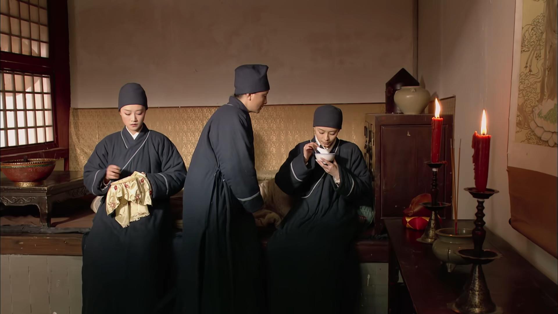 果郡王对皇上的态度,果郡王对甄嬛居然并非真心