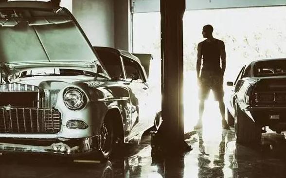 NBA挣千万退役能享福？看看他们真实生活，有人凄惨沦落为流浪汉