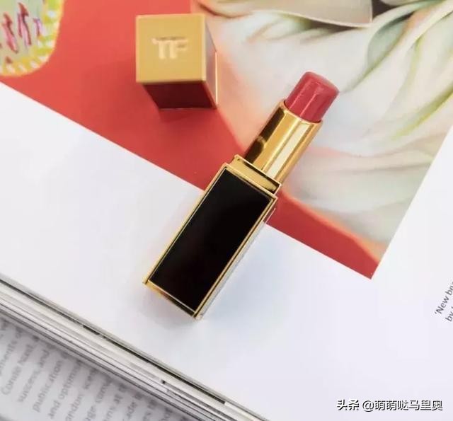 涂了口红就变丑,单涂口红黄黑皮