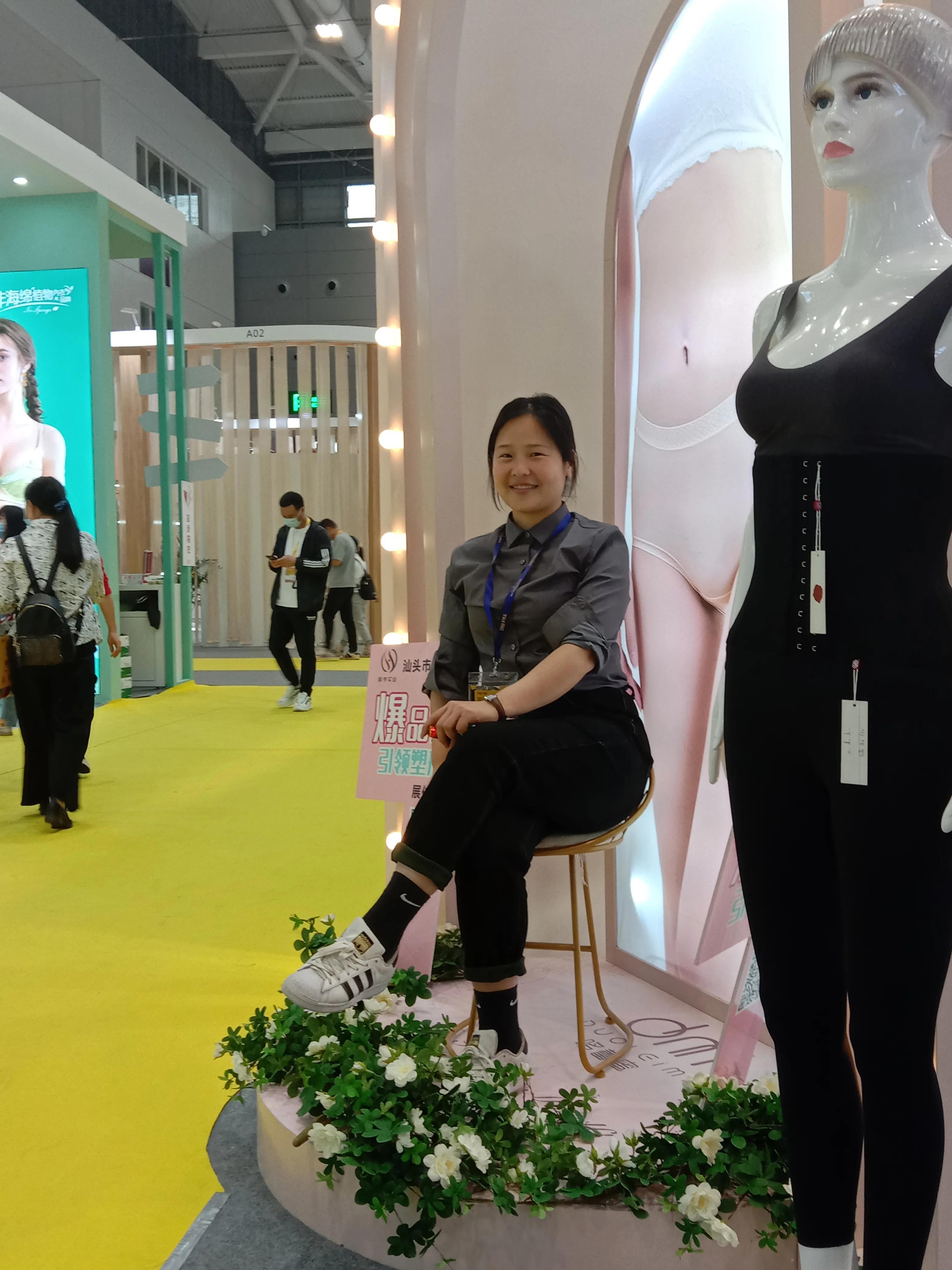 90年代到现在内衣的发展史,内衣进化史纪录片