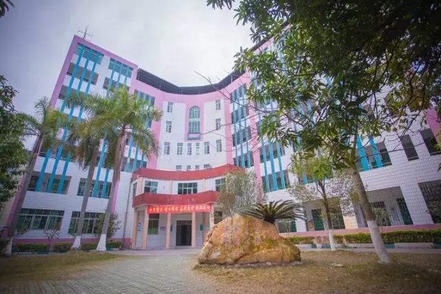 梅州最好的中学排名,梅州最美的学校