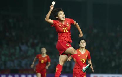 男足女足为什么待遇不一样,中国女足胜过朝鲜吗