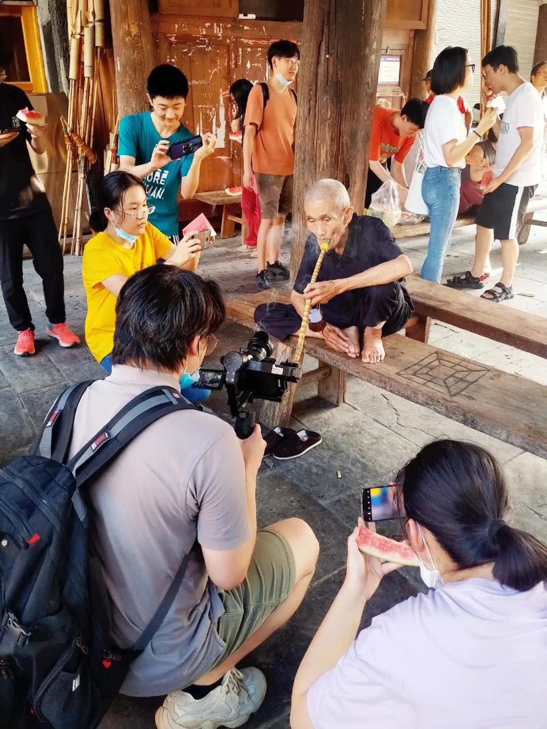 带父母去贵州旅游攻略,带妈妈去贵州旅游去哪里