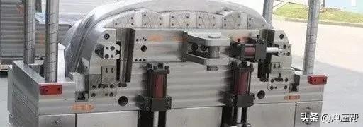 冲压车间安全管理,日本人车间管理视频