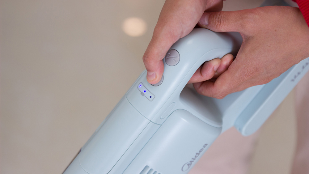 美的吸尘器和韩夫人吸尘器哪个好,美的吸尘器和莱克吸尘器哪个好