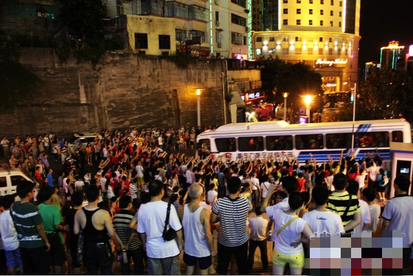 1997年，200块都买不到的球票！350公里也剪不断的川渝德比情