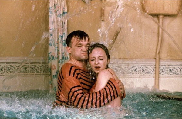 脑洞大开的经典电影,引人深思的几部经典的电影