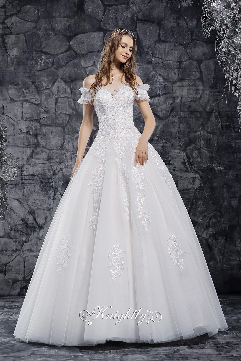 教你婚纱简单处理技巧,婚礼用过的婚纱怎么处理