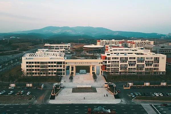 荆门就是荆州吗,荆州是不是就是荆门