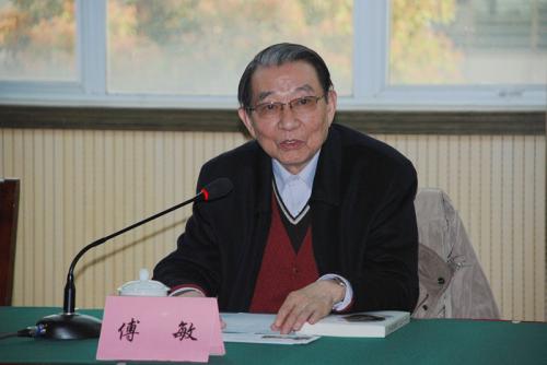 傅雷家书中傅雷是一个怎样的人,傅雷家书中关于傅雷的教育方式