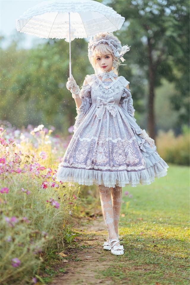 梨形身材适合穿什么款式的洛丽塔,肩膀宽适合穿什么洛丽塔