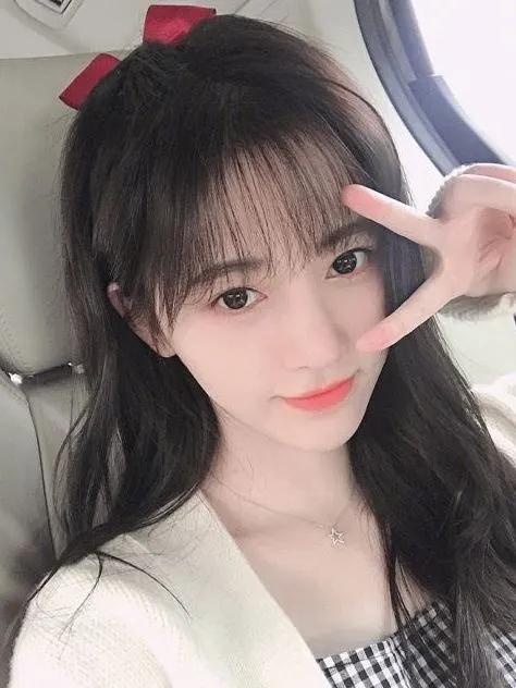 今年流行什么风格的头饰,比较流行百搭的头饰