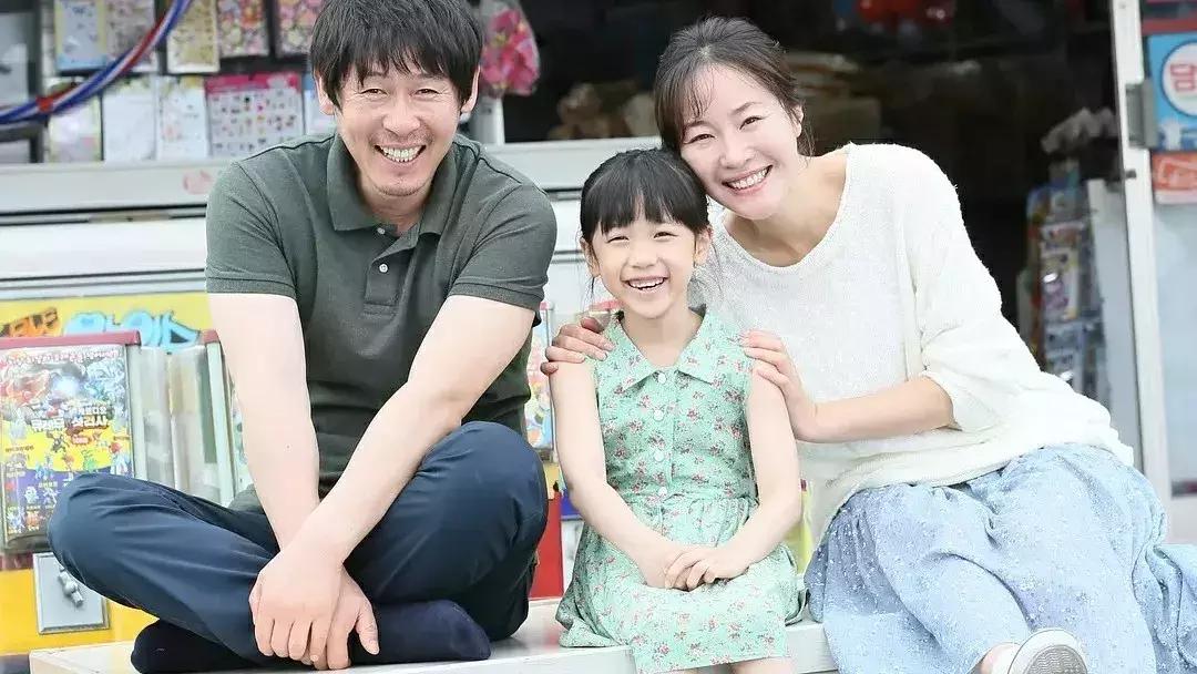 比釜山行更精彩更刺激的丧尸,釜山行这部丧尸片凭什么让你哭