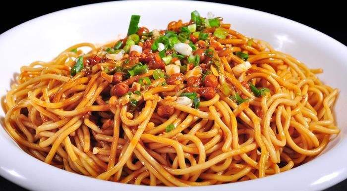 康师傅的方便面过年囤一些,康师傅最好吃的三款方便面