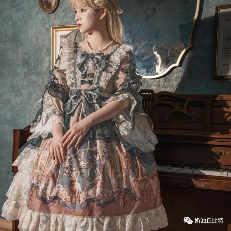 洛丽塔纯真的故事,洛丽塔变成一树梨花压海棠