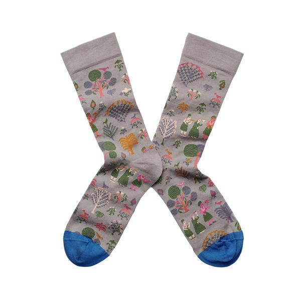 谁说袜子很无趣?BonneMaison,每一双袜子都存在强烈的故事感!