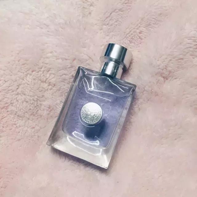 喜欢大海的朋友注意了，让我来告诉你几款水系香水