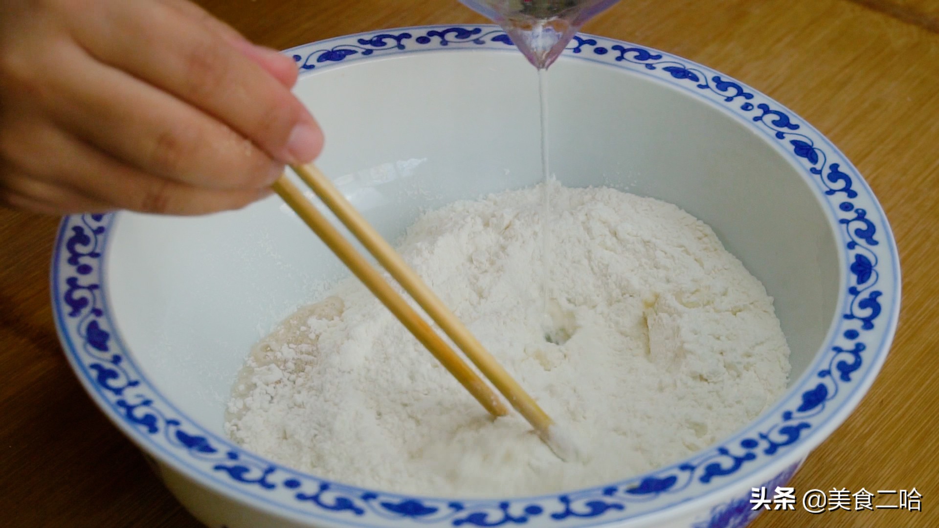 做红糖馒头包子教程全过程,红糖包子做法500g面粉