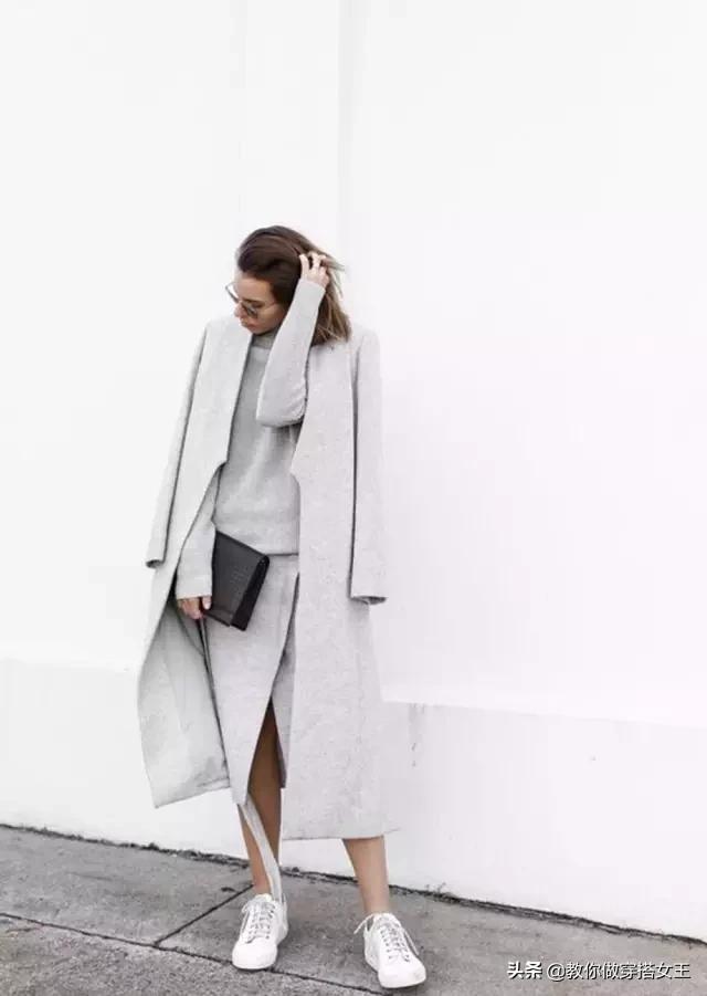 米杏色和驼色白驼绒哪个色更好看,深灰色和咖啡色黄皮穿哪个好看