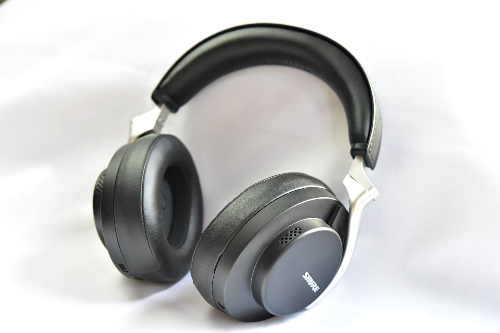 主动降噪耳机只降噪能续航多久,主动降噪耳机续航