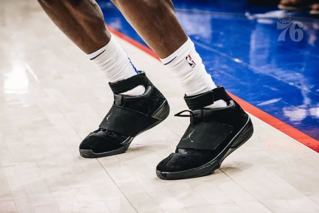 NBA球员上脚：巴特勒穿AJ31，勇士队2双安踏球鞋