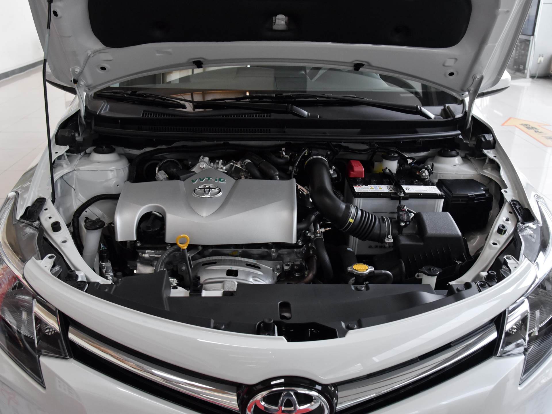 丰田威驰三厢车值得购买吗,丰田威驰新车4万三厢图片