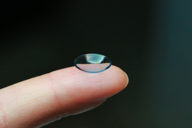 650度近视可以恢复正常吗,近视650度可以剧烈运动吗