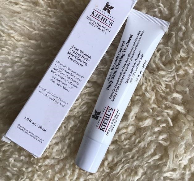 脸闭口痘痘毛孔粗大怎么化底妆,皮肤有痘印粉刺闭口怎么上底妆