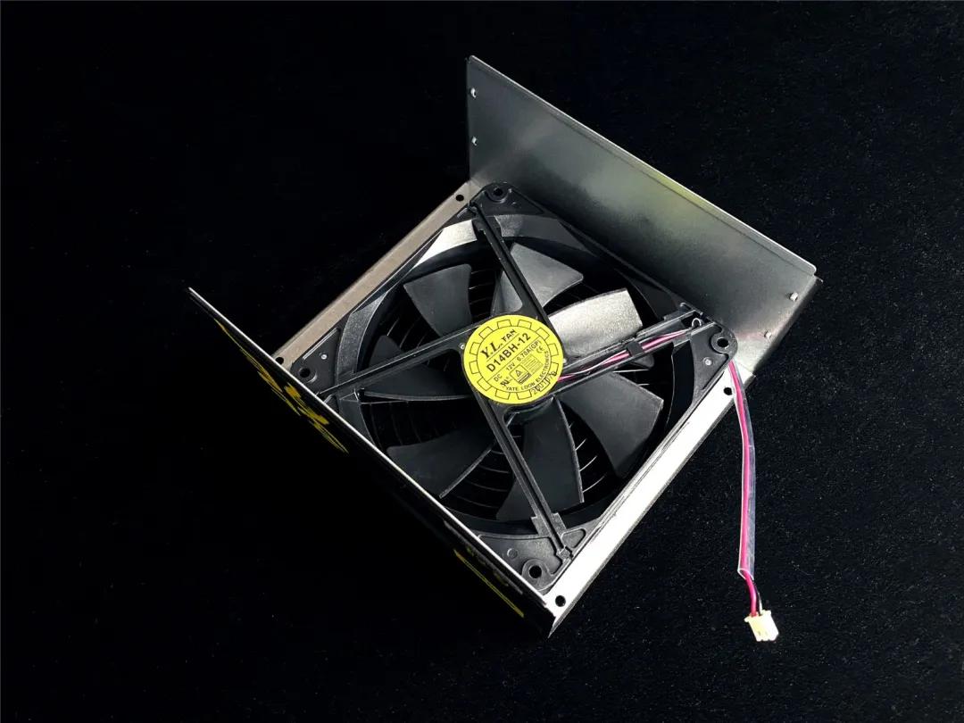 长城巨龙模组电源拆解视频,长城矿龙电源1250瓦重量